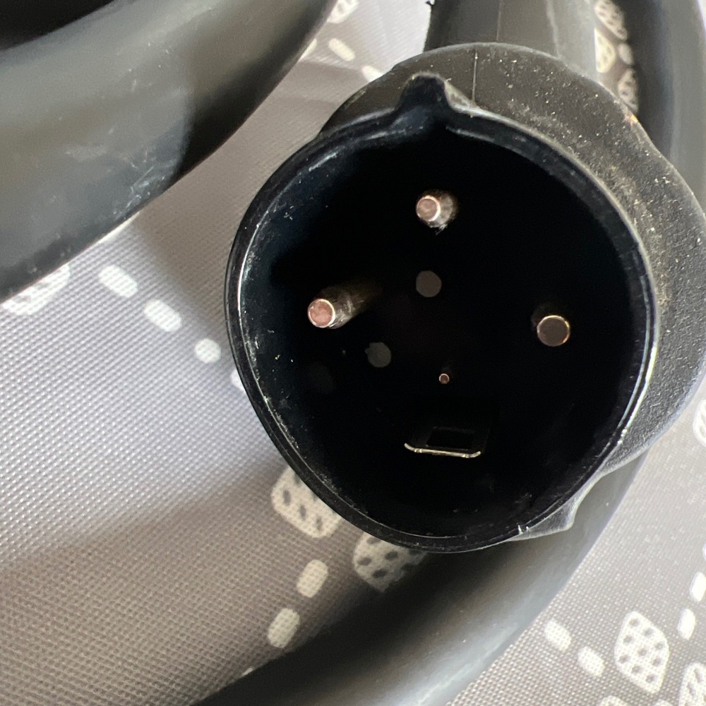 Tesla Gen 1 Universal Mobile Connector 40A NEMA 14-50 EV Charger 1058221-01-E - Picture 5 of 10